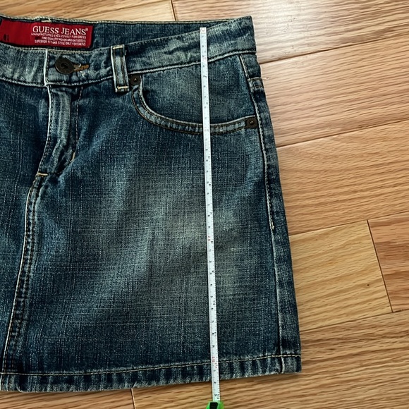 Guess Denim Skirt length about 12.5 inches - Picture 7 of 10